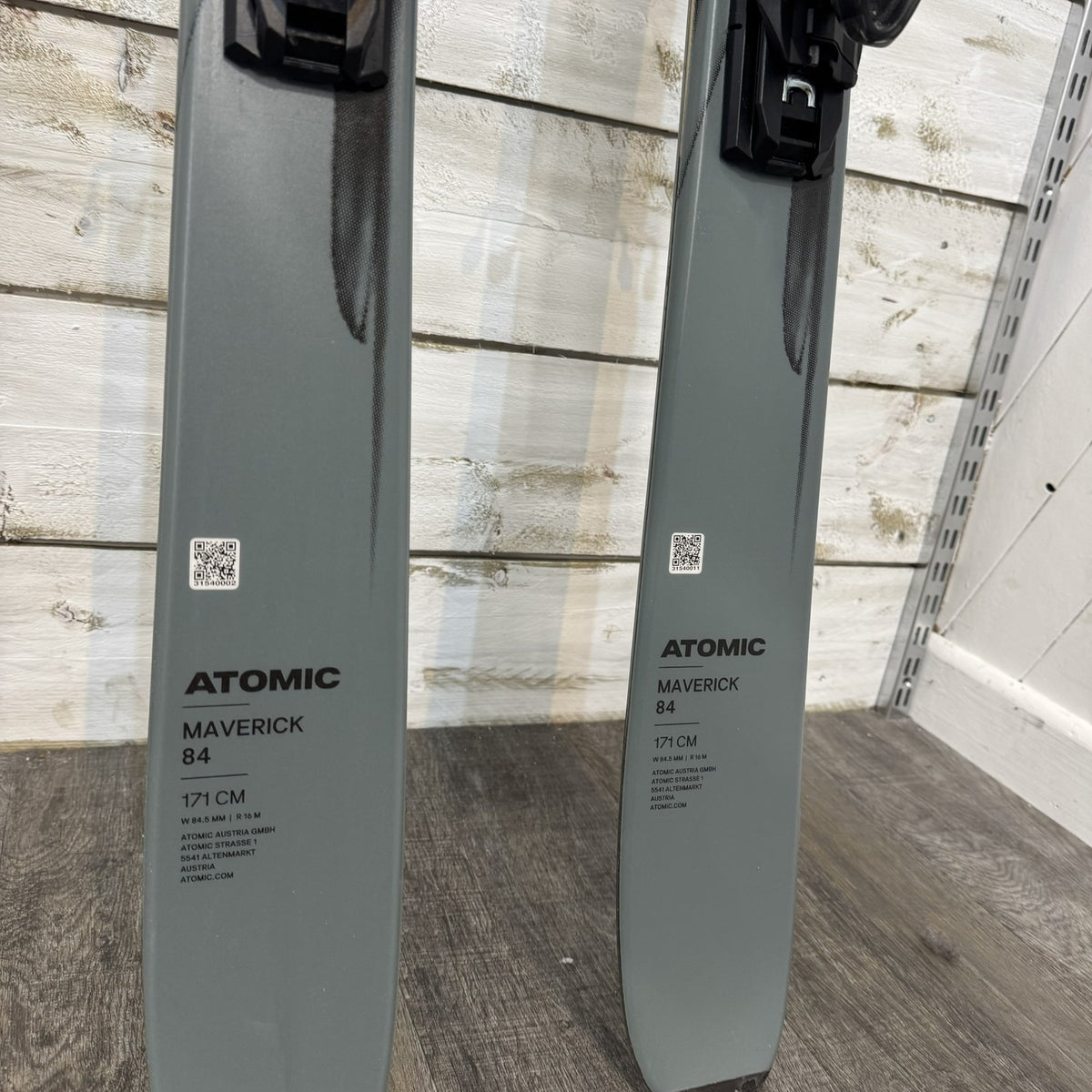 Maverick 84 LT Skis & E M10 GW Binding - Ex Demo