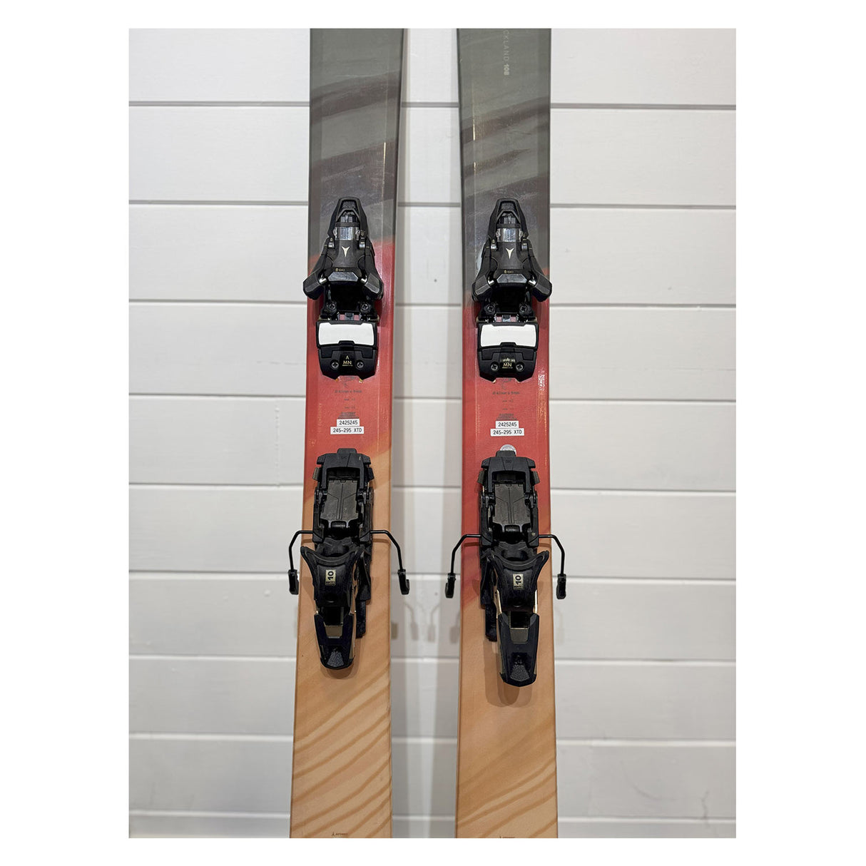 Backland 108 W Skis & SHIFT² 10 MN Bindings w/Skins - Ex Demo