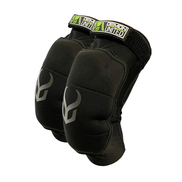 Zero RF Protective Knee Pads - Snowtrax