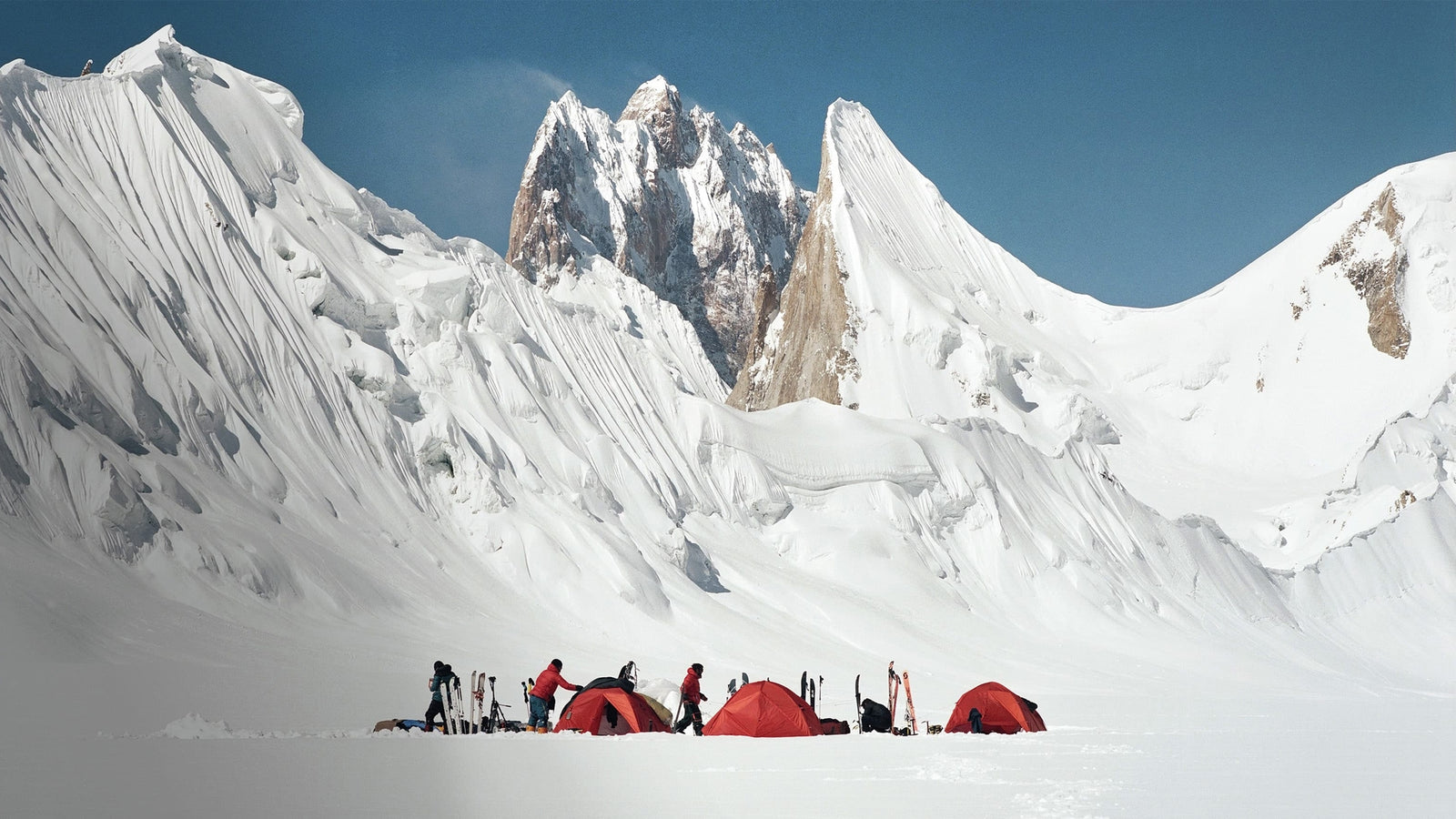 FILM | ZABARDAST - PICTURE ORGANIC CLOTHING - Snowtrax