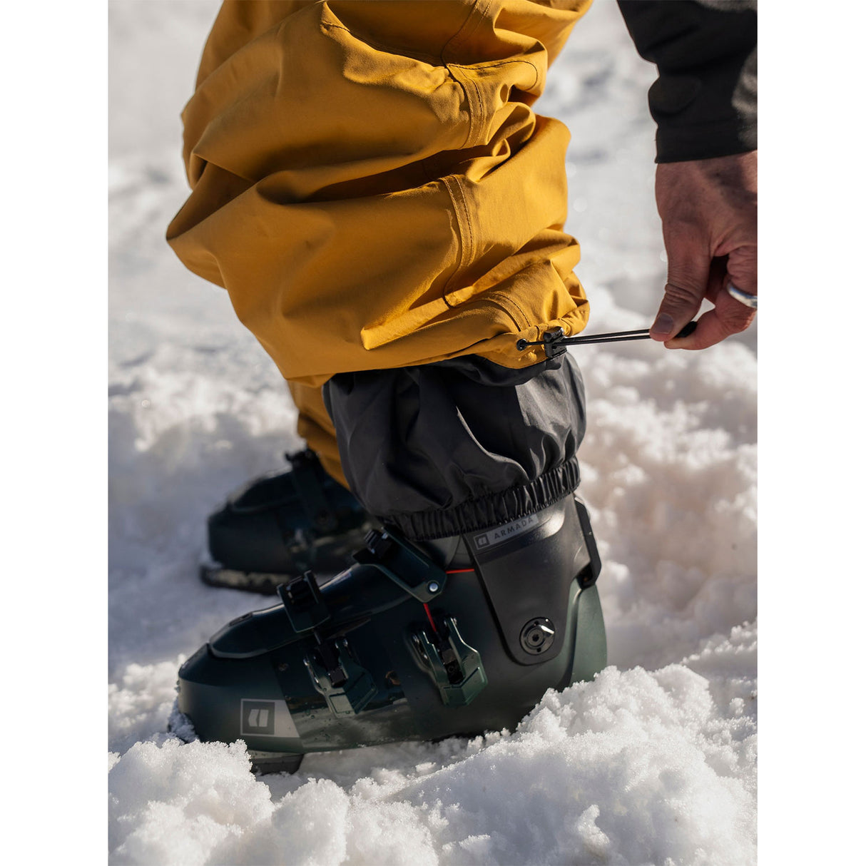 Team Issue Insulated Pant Ski Pants