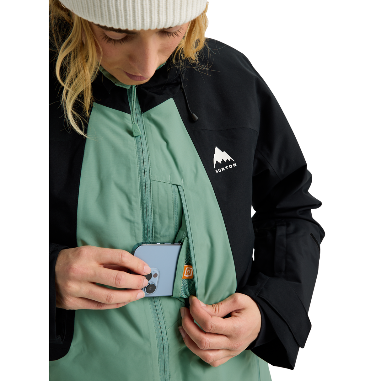 Womens Reserve 2L Insulated Jacket
