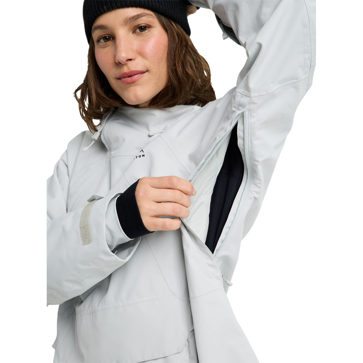 Womens Reserve 2L Relaxed Anorak