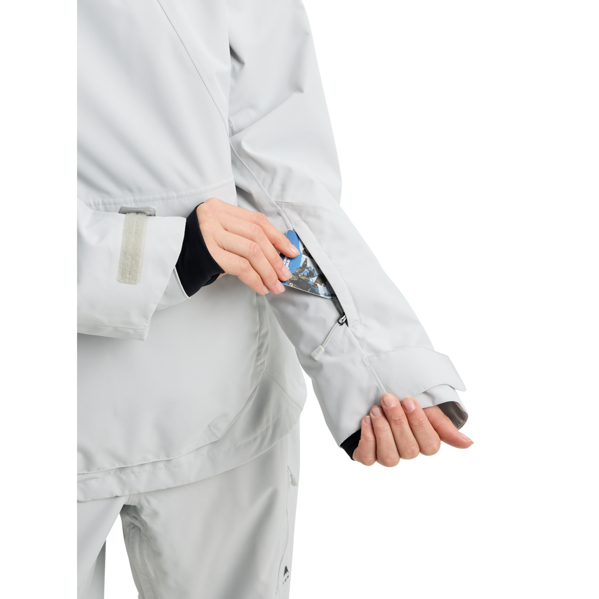 Womens Reserve 2L Relaxed Anorak