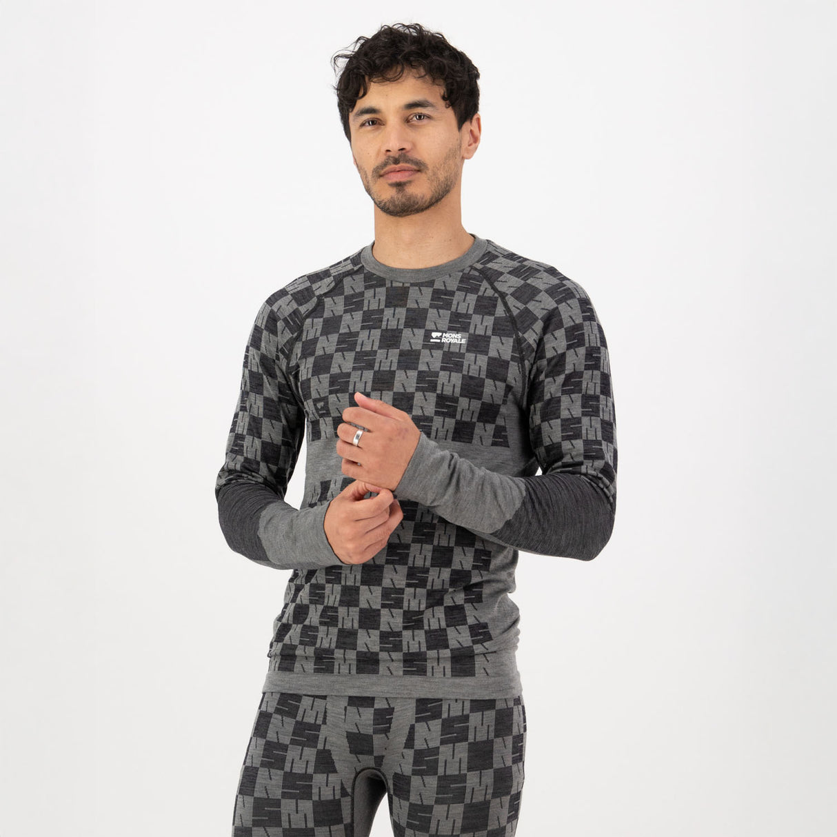 Ascender Merino Seamless Long Sleeve Baselayer Top