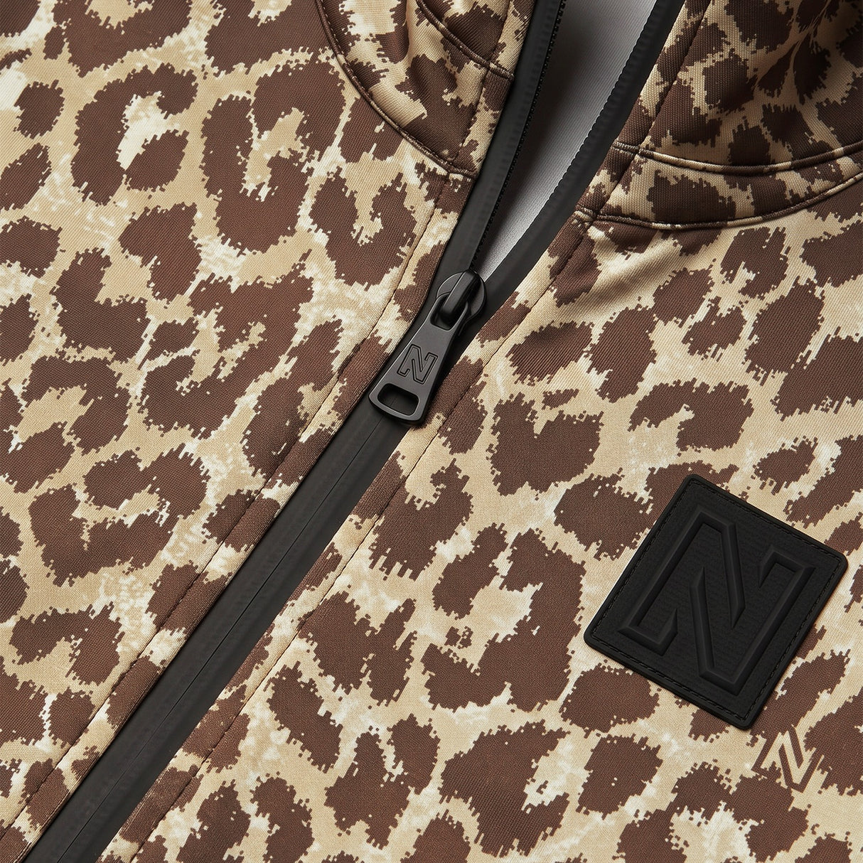 Leopard Ski Pully