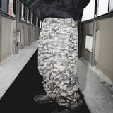 Howl Nowhere Pant in Camo worn