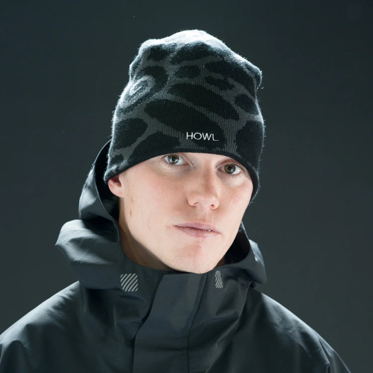 Howl Paragon Beanie in black, worn